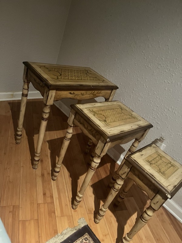 Florentine Vintage Italian Gilded Nesting Tables, Set of 3 gallery