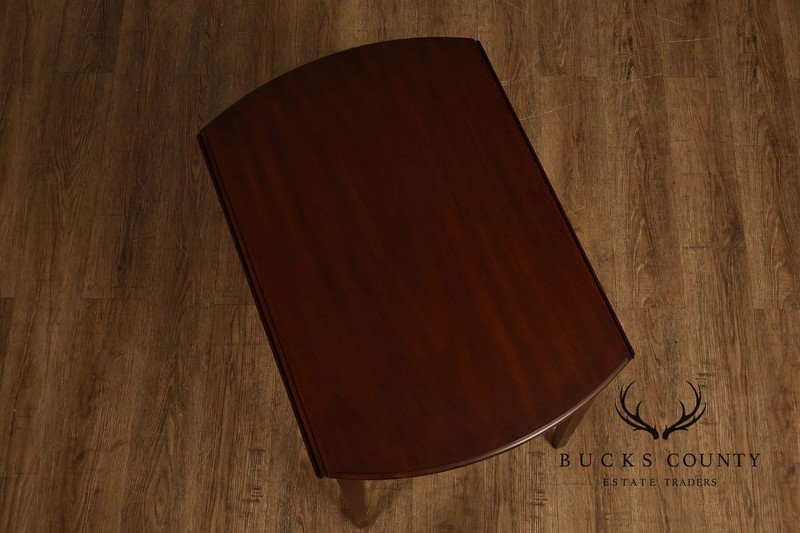 Henkel-Harris Hepplewhite Style Pair Of Mahogany Pembroke Drop Leaf Side Tables gallery