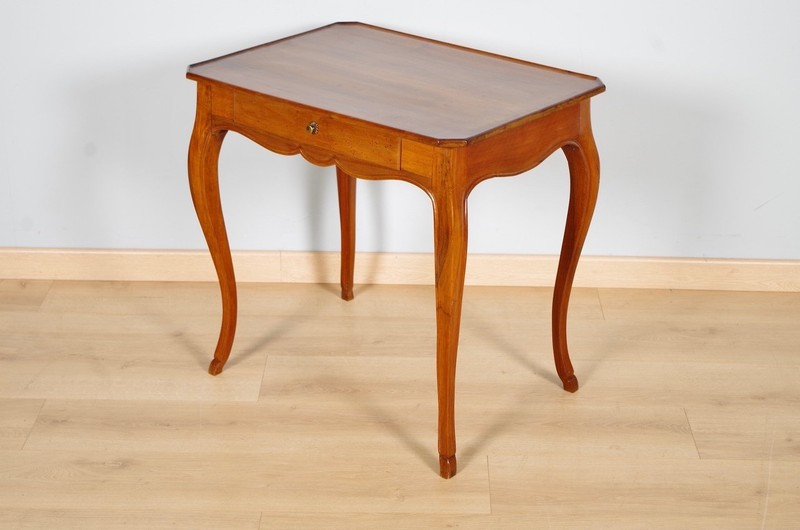 Louis XV era writing table gallery