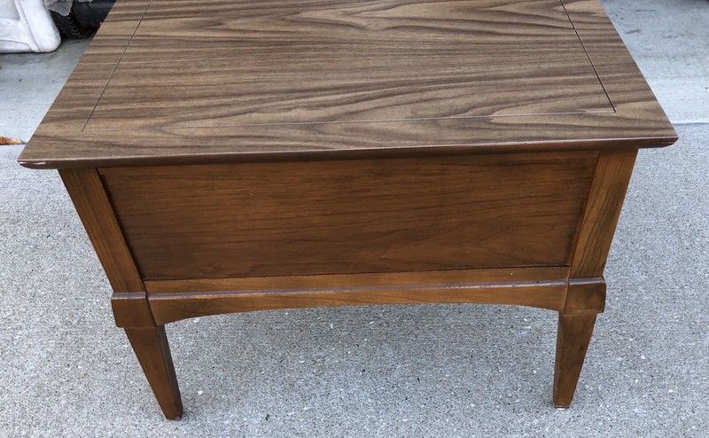 Vintage Mid Century Hammary End Table Genuine Dove Tailed gallery