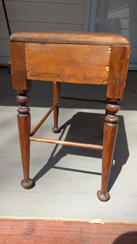 Early American Primitive Sheraton Late 19th Early 20th Bench Stool Stand Table gallery