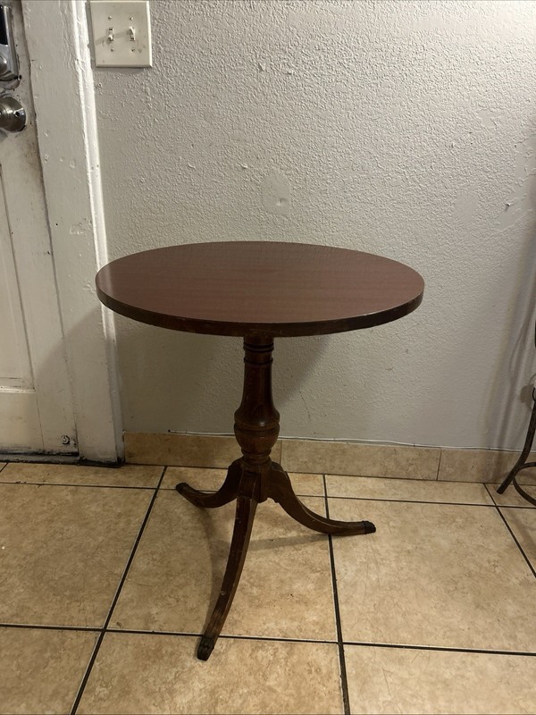 Vintage Mersman Round table, tripod pedestal base gallery