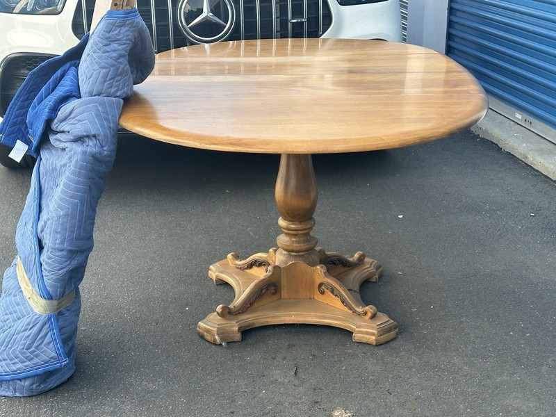 Vintage rop-leaf Pedestal Table gallery