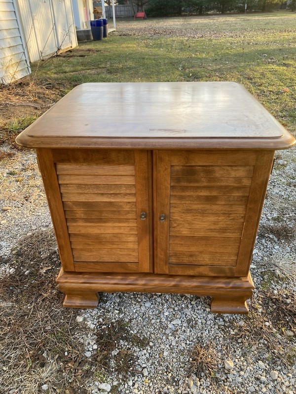 Ethan Allen Heirloom Maple Nutmeg Record Cabinet Holder End Table gallery
