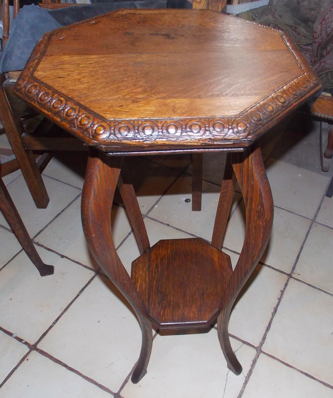 Solid Quarter Sawn Oak Octagon Plant Stand (PS75) gallery