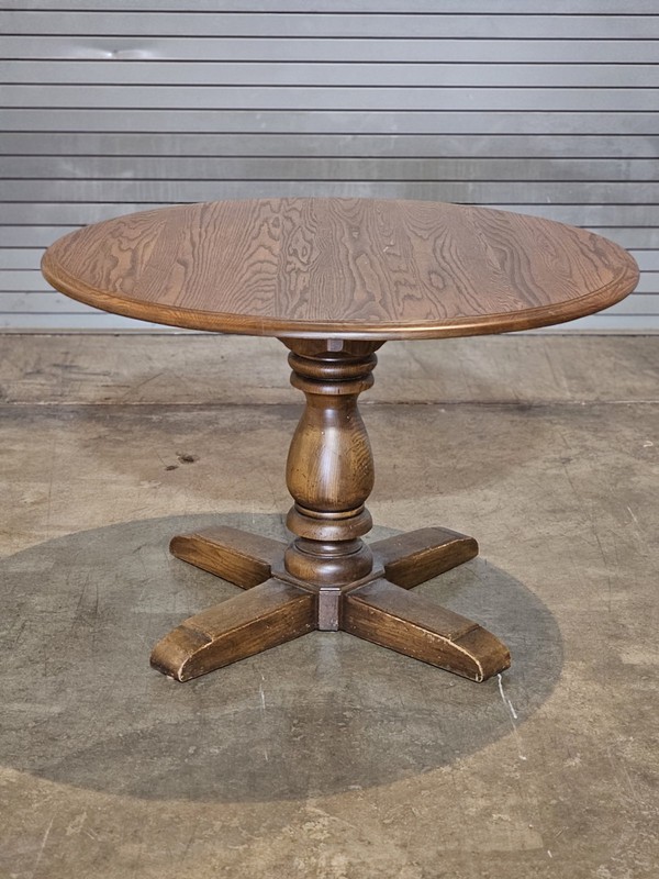 Conant Ball Furniture Solid Oak Round English Style Dining Table Pub Table