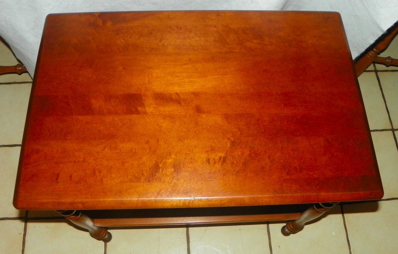 Solid Maple End Table / Side Table (ET342) gallery