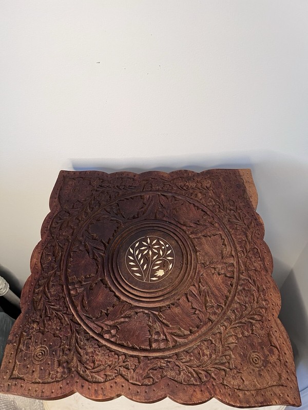 VINTAGE HAND CARVED INDIA WOOD TABLE/FOLDS gallery