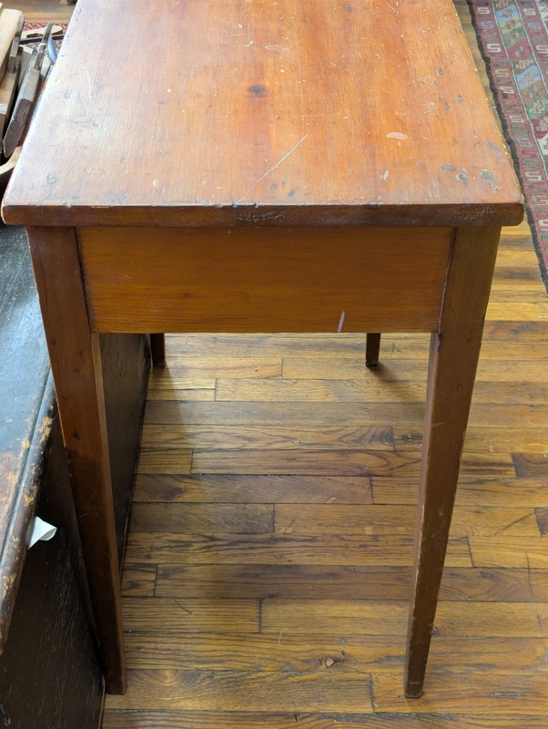 C. 1825 Yellow And White Pine Table Lower Delaware gallery