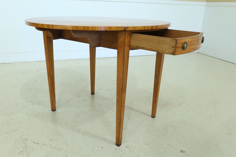 32200EC: English Custom Made Satinwood Inlaid Pembroke Table gallery