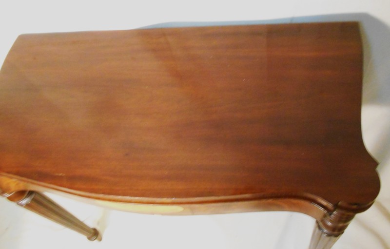 ANTIQUE 18th C. SHERATON COOKIE CORNER REEDED LEG CARD TABLE~ FLAME BIRCH PANEL gallery