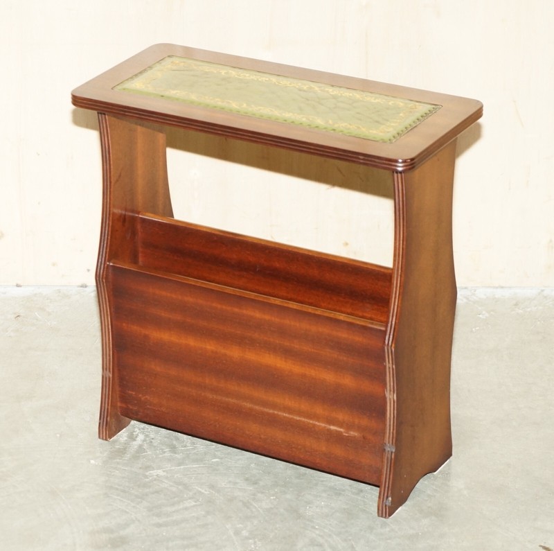 VINTAGE GREEN LEATHER & FLAMED MAHOGANY SIDE END WINE TABLE MAGAZINE RACK gallery