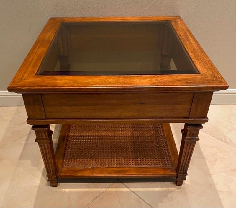 Solid oak end table, slightly tinted glass, 28″ x 28″, perfect condition!