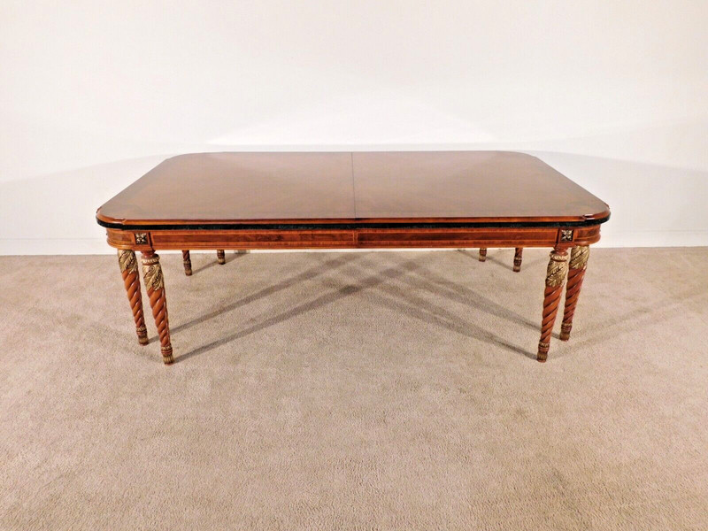 HENREDON Grand Provenance Dining Table gallery