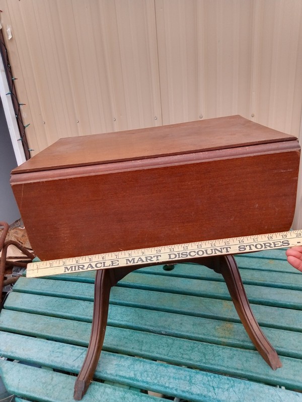 Antique Childs Mahogany Drop Leaf Table 1930 Fine Arts Furniture Grand Rapids MI