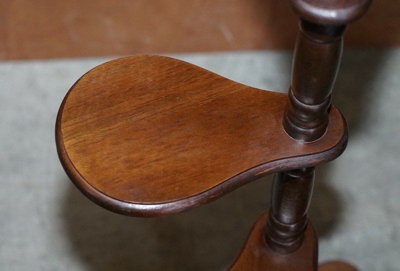 PAIR OF HARDWOOD WHATNOT ADJUSTABLE SIDE END TABLES CAKE STANDS DISPLAY STANDS gallery