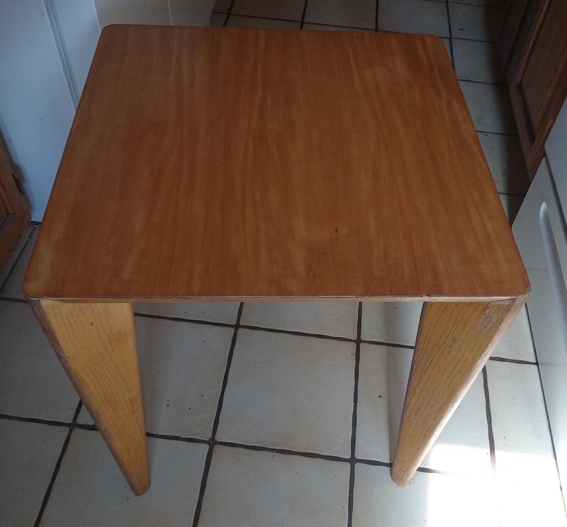 Mid Century Oak Formica Top Side Table / End Table (ET709) gallery