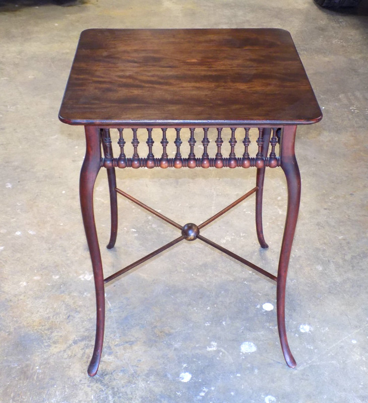 Antique Mahogany Spindle Side Table Duncan Phyfe Style Accent Table Refurbished