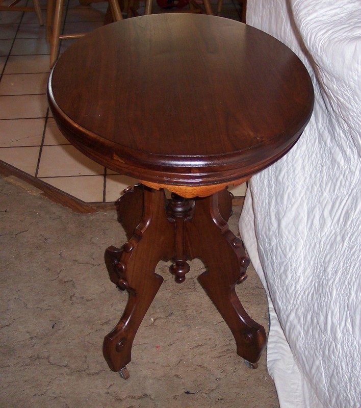 Oval Walnut Parlor Table Center Table (PRT105) gallery