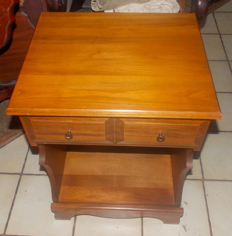Mid Century Cherry Nightstand (NS28) gallery