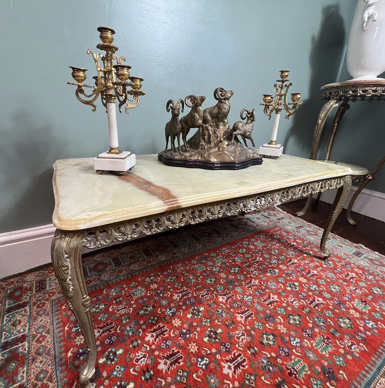 French Louis XVI Style Onyx Marble & Brass Filigree Ormolu Coffee/Centre Table gallery