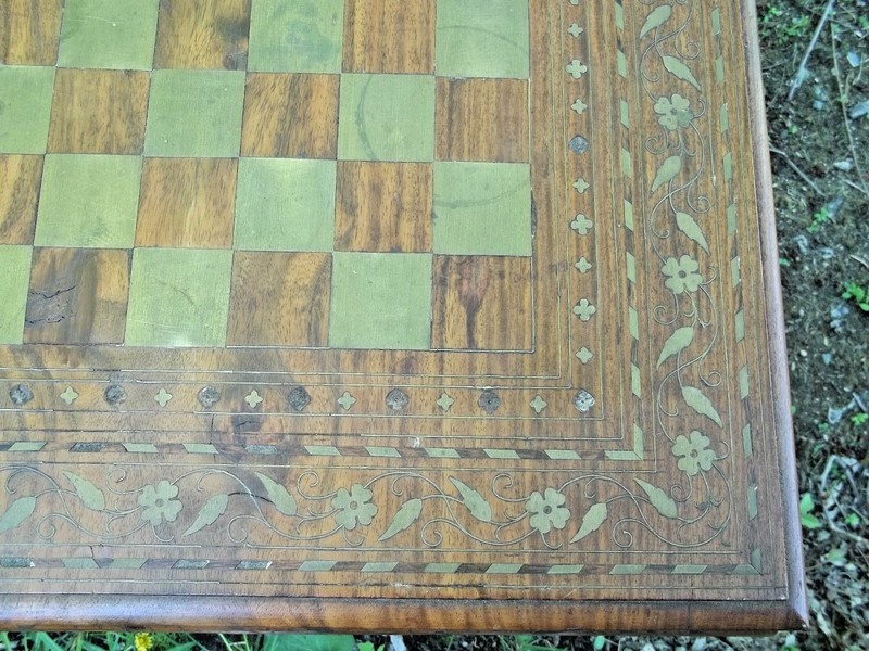 ANTIQUE ANGLO-INDIA BRASS INLAID CHECKERBOARD SIDE TABLE gallery