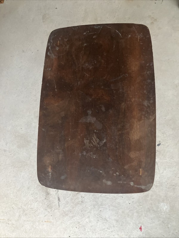 Mid Century Pecan End Table / Side Table by Lane (LA-51)