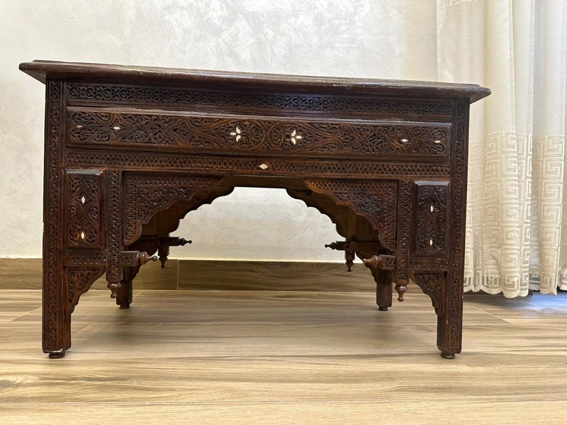 Rare Antique Syrian Pedestal Table In Marquetry Inlay With Mother-of-pearl C1900