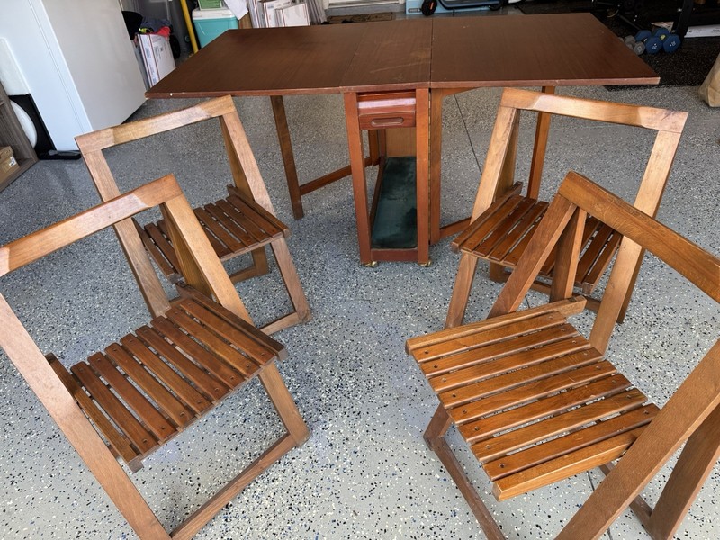 Vintage MCM Drop Leaf Table Alberto Bazzan/Aldo Jacober Trieste Folding Chairs