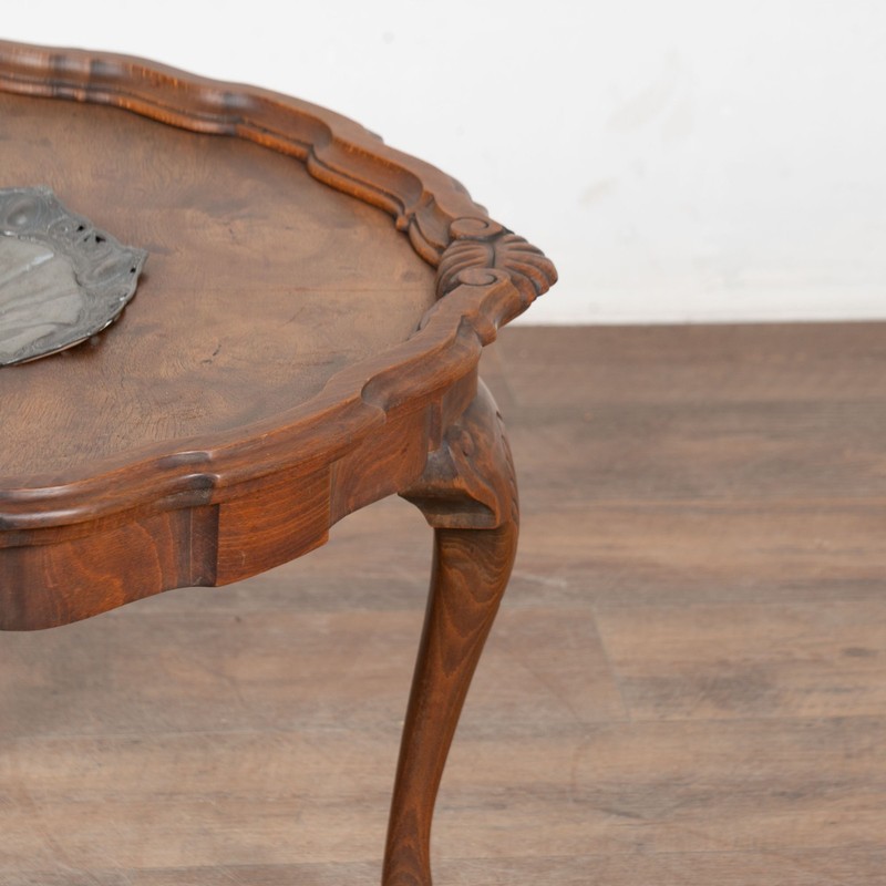 Early 20th Century Danish Round Coffee Table with Removable Tray gallery