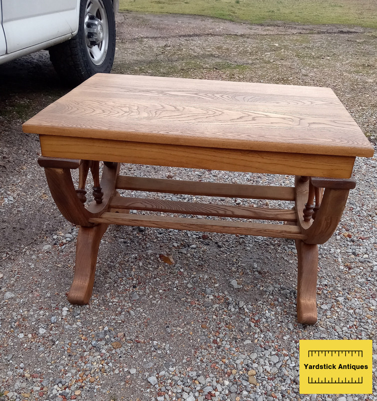Mid Century Solid Oak Wagon Wheel End Table / Side Table (ET251) gallery