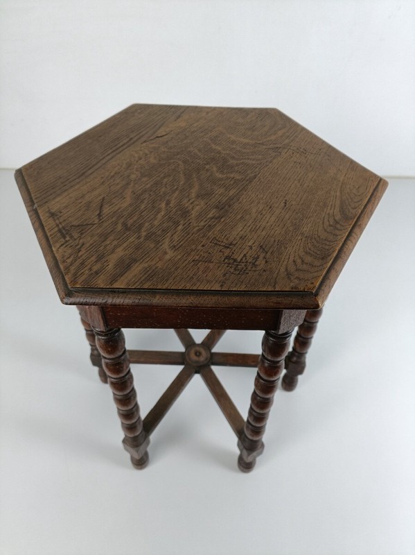 Antique Coffee Side Occasional Table Bobbin Legs Barn Farmhouse style gorgeous gallery
