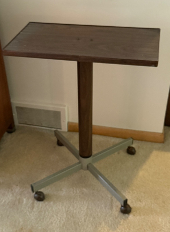 Vintage MCM Gusdorf Rolling Table