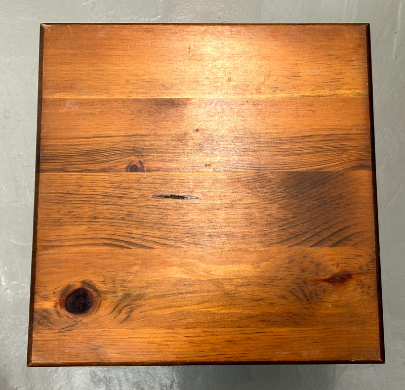 Set 3 KNOTTY PINE WOOD SIDE TABLES Spindle Legs Woodgrain VTG Furniture 15" SQ gallery