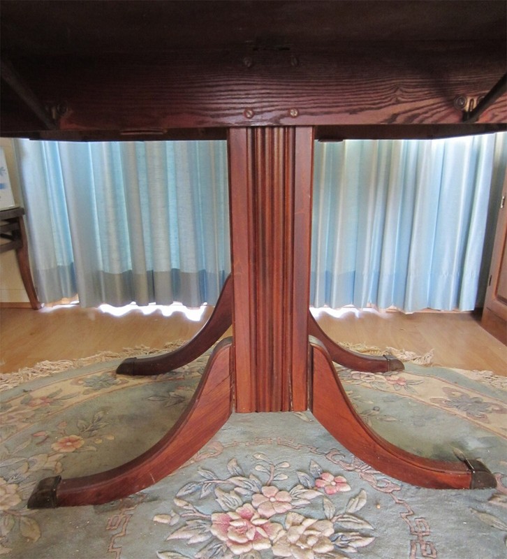 Vintage Mahogany Duncan Phyfe style Drop Leaf Dining Room Table 2 Extensions gallery