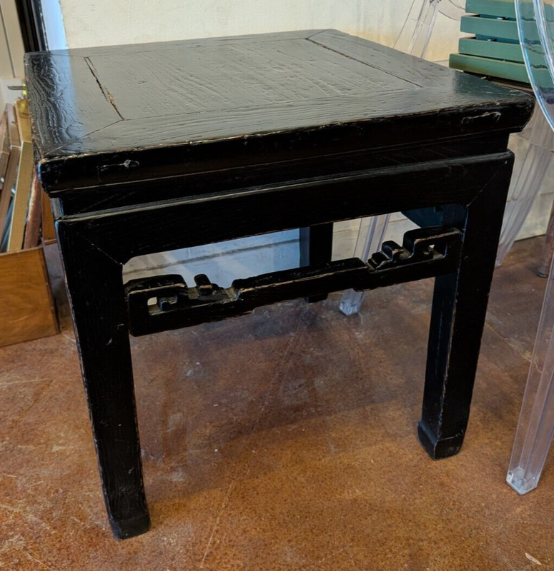 Antique Chinese MING SIDE TABLE End Table - Excellent Condition gallery