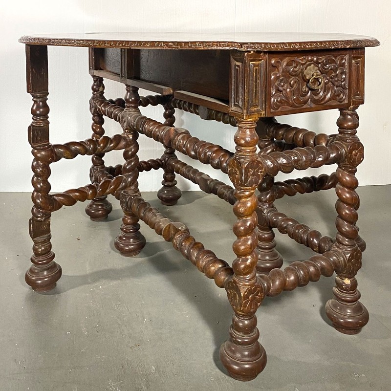 Early Antique Indo-Portuguese Teak Gate-Leg Drop-Leaf Table 17th Century gallery