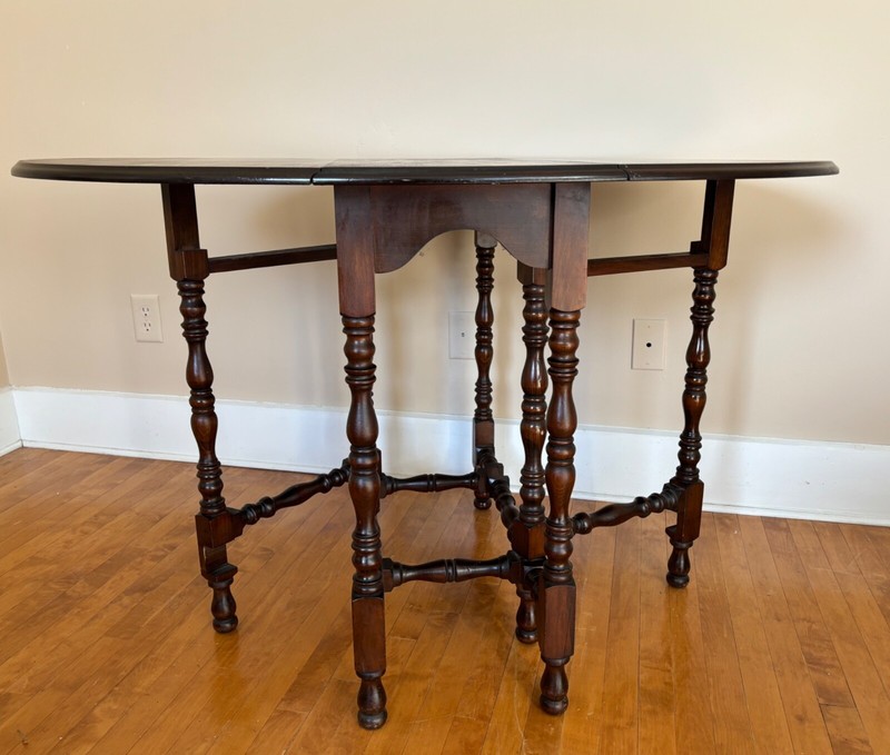 Drop Leaf Gate-leg Oval Table c. 1930s gallery