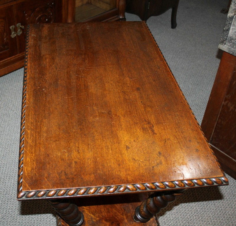 Antique Oak Narrow Lamp (sofa) Table – Spiral spindles – Merklen Furniture gallery