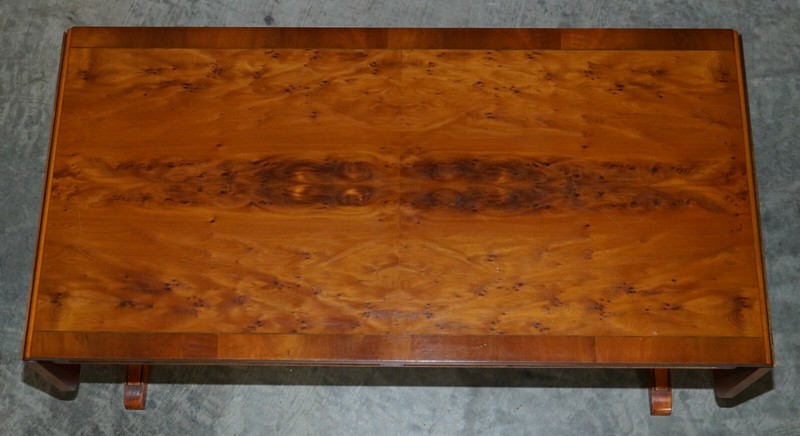 SUBLIME VINTAGE BEVAN FUNNELL EXTENDING BURR YEW WOOD COFFEE TABLE PART OF SUITE gallery