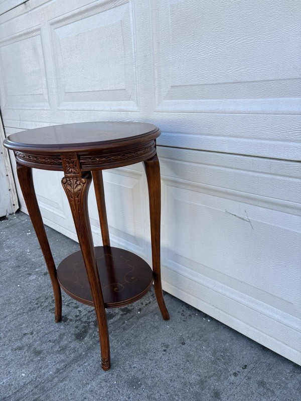 Vintage Italian Inlaid Oval Side Table Florentine Marquetry Accent End Table gallery