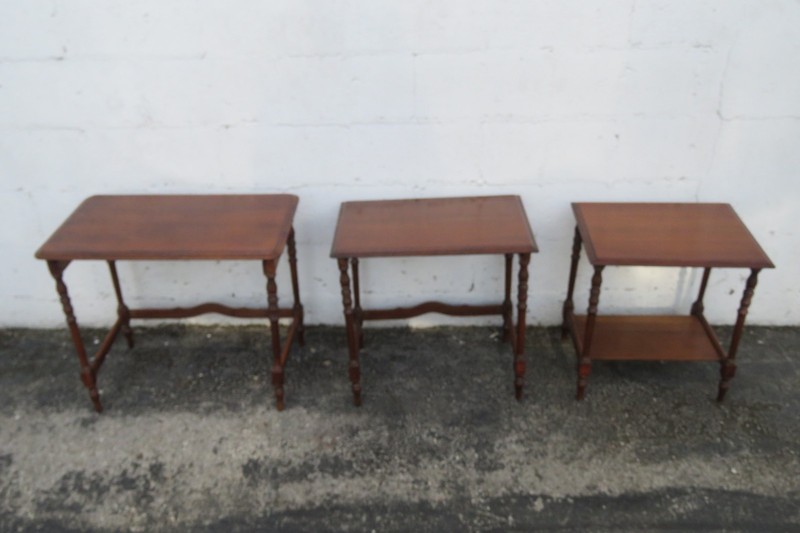 Early 1900s Mahogany Nesting Side End Tables Set of Three 6225 gallery