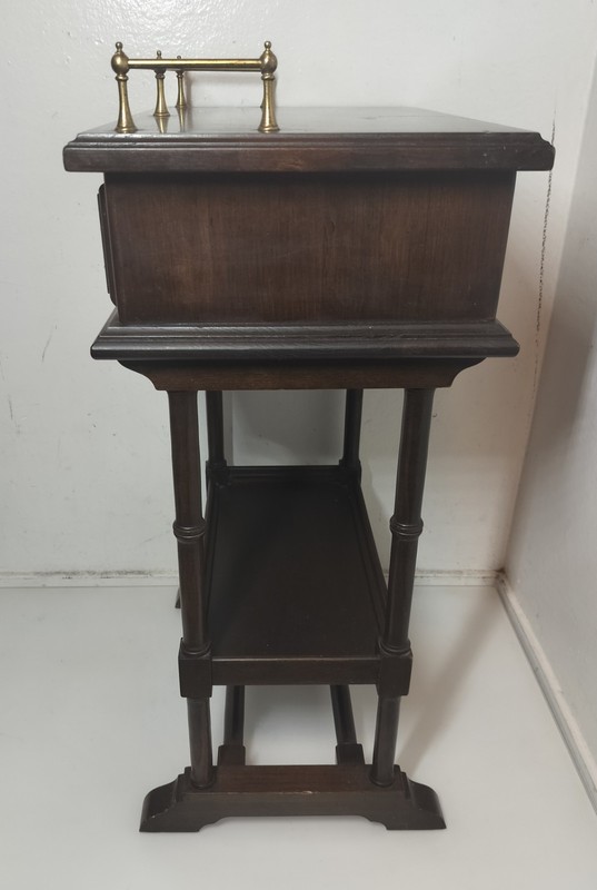 Vintage Ethan Allen Solid Maple Italia Georgian Court Collection Telephone Stand gallery