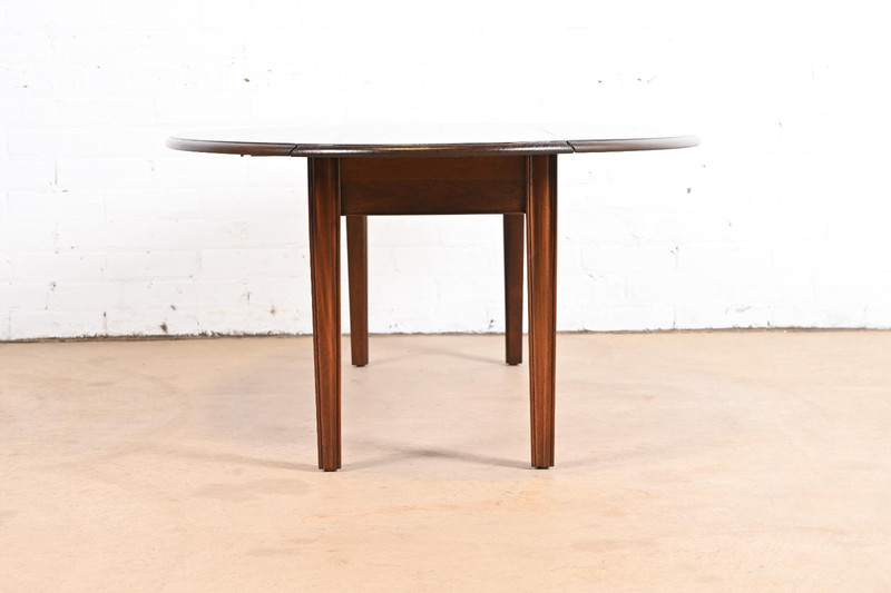 Kittinger American Colonial Mahogany Drop Leaf Coffee Table, Newly Refinished gallery