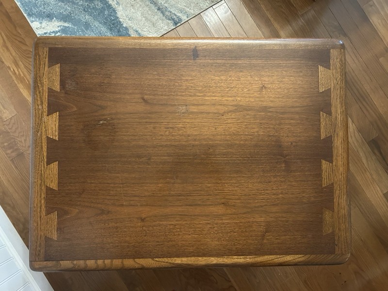 Lane Acclaim Mid Century Modern End Table gallery