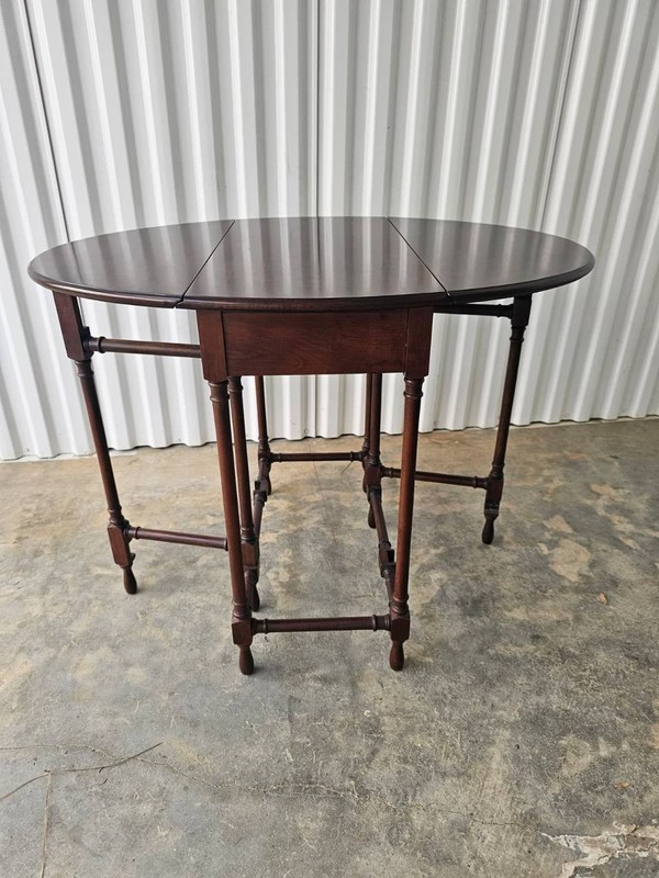 Vintage Drop Leaf Table Solid Wood Folding Dining Side Table Oval Expandable