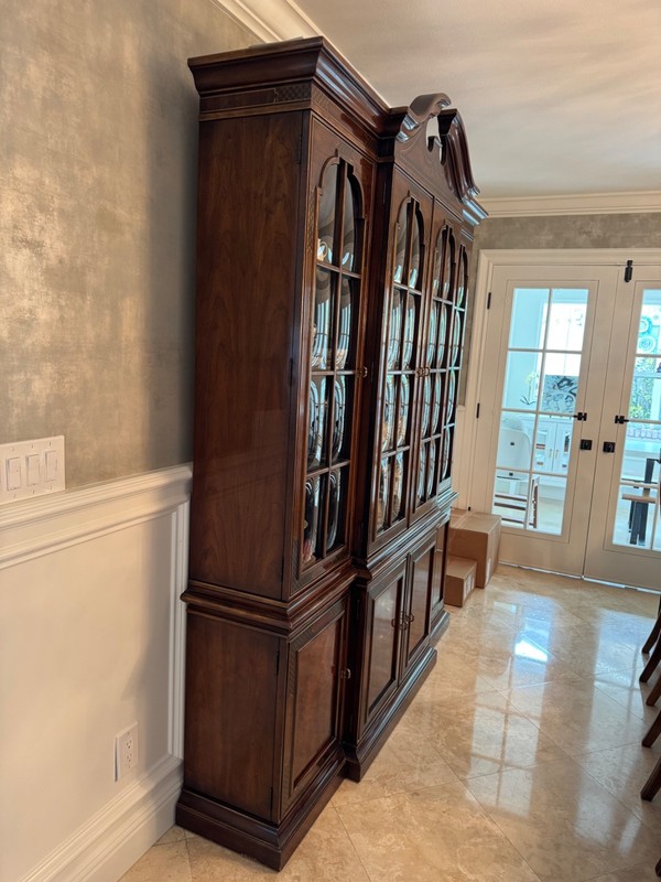 drexel heritage dining set, table 12 chairs, and hutch gallery