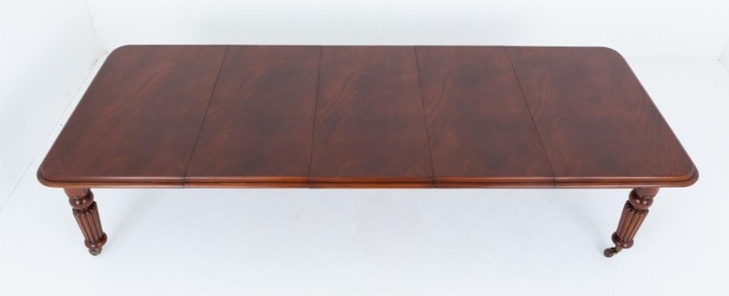 William IV Dining Table Mahogany Extending 14 Seater J Fitter gallery