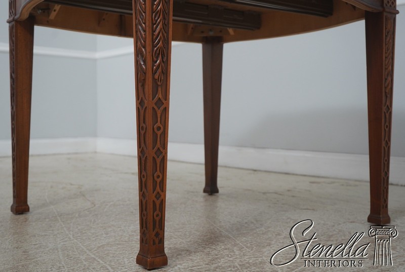 L72481: HENREDON Chippendale Mahogany Dining Room Breakfast Table gallery