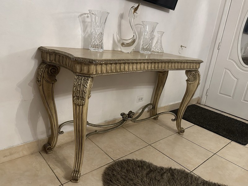 Vintage French Provincial Console Table – Ornate Carved Details, Antique Gold gallery